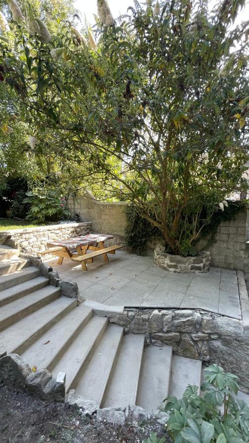 Apartament Au Jardin De La Basilique Boulogne-sur-Mer Zewnętrze zdjęcie